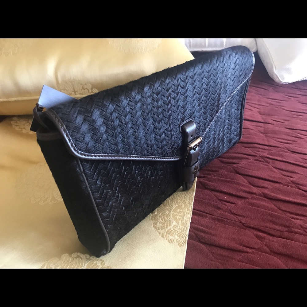 Cole Han Izzie Large Clutch Chestnut/DK CHC Color